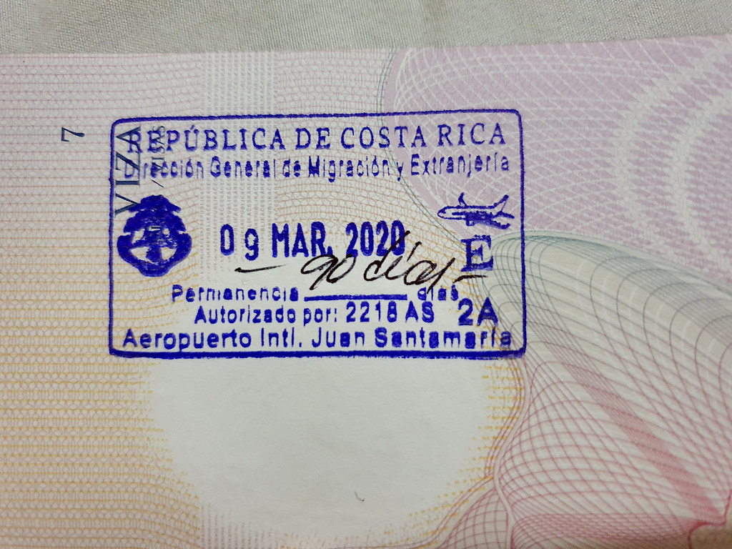 Green card sürecini anlatan görsel: Amerika’ya Göç Etmenin Yolları