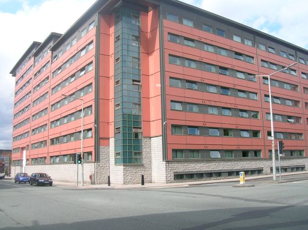 H1B vizesi kotası işveren ofis binası